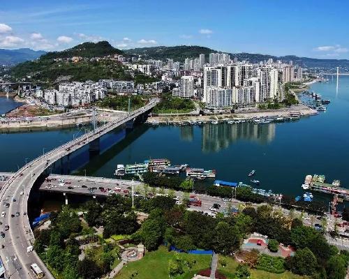 前往高笋塘片区的驾驶员注意！这两条路段全封闭施工，请看通行提示